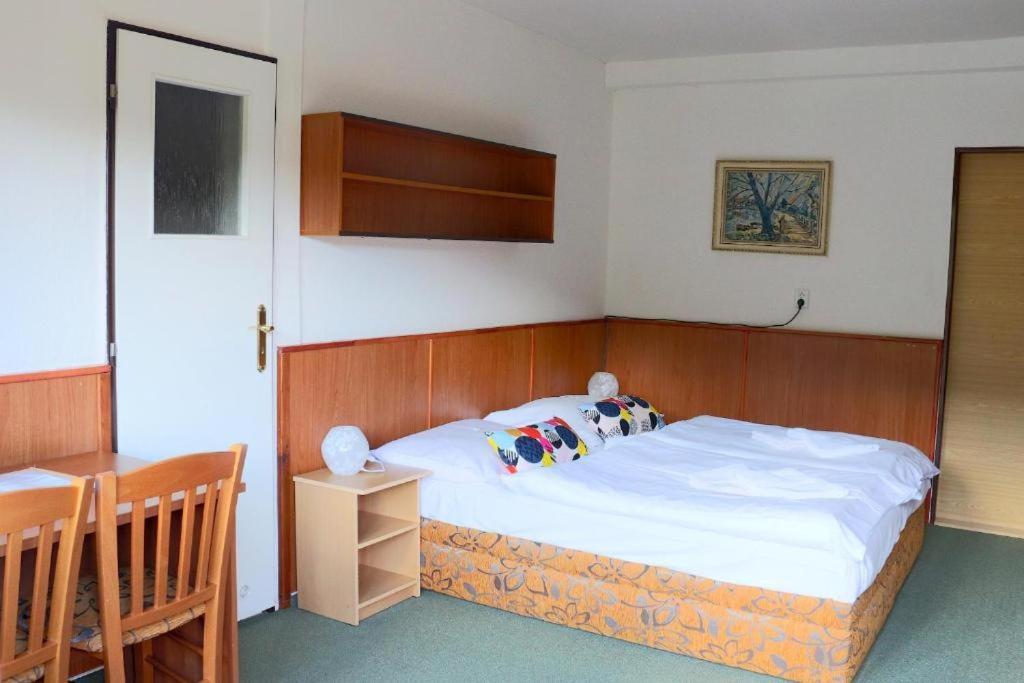 Hotel Maredis Rero Kořenov エクステリア 写真